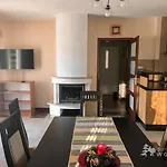 W Gaiku Tatil Evi *